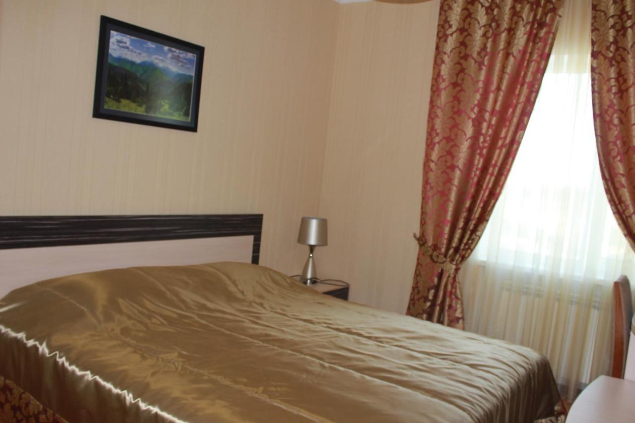 Hotel Laeti-Zhaiyk Atyraū Quarto foto
